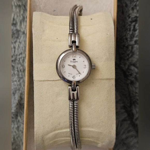 VINTAGE RICHELIEU AUTOMATIC WATCH FOR LADIES - Picture 3 of 3